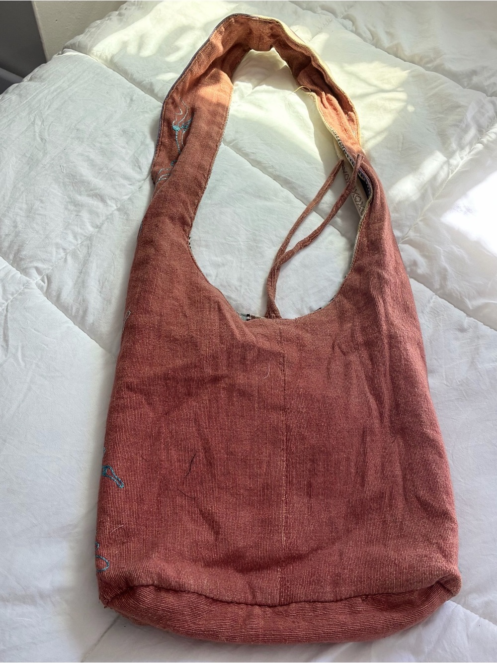 EARTH DIVAS Far Trade Made boho reversible tote - Picture 5 of 7